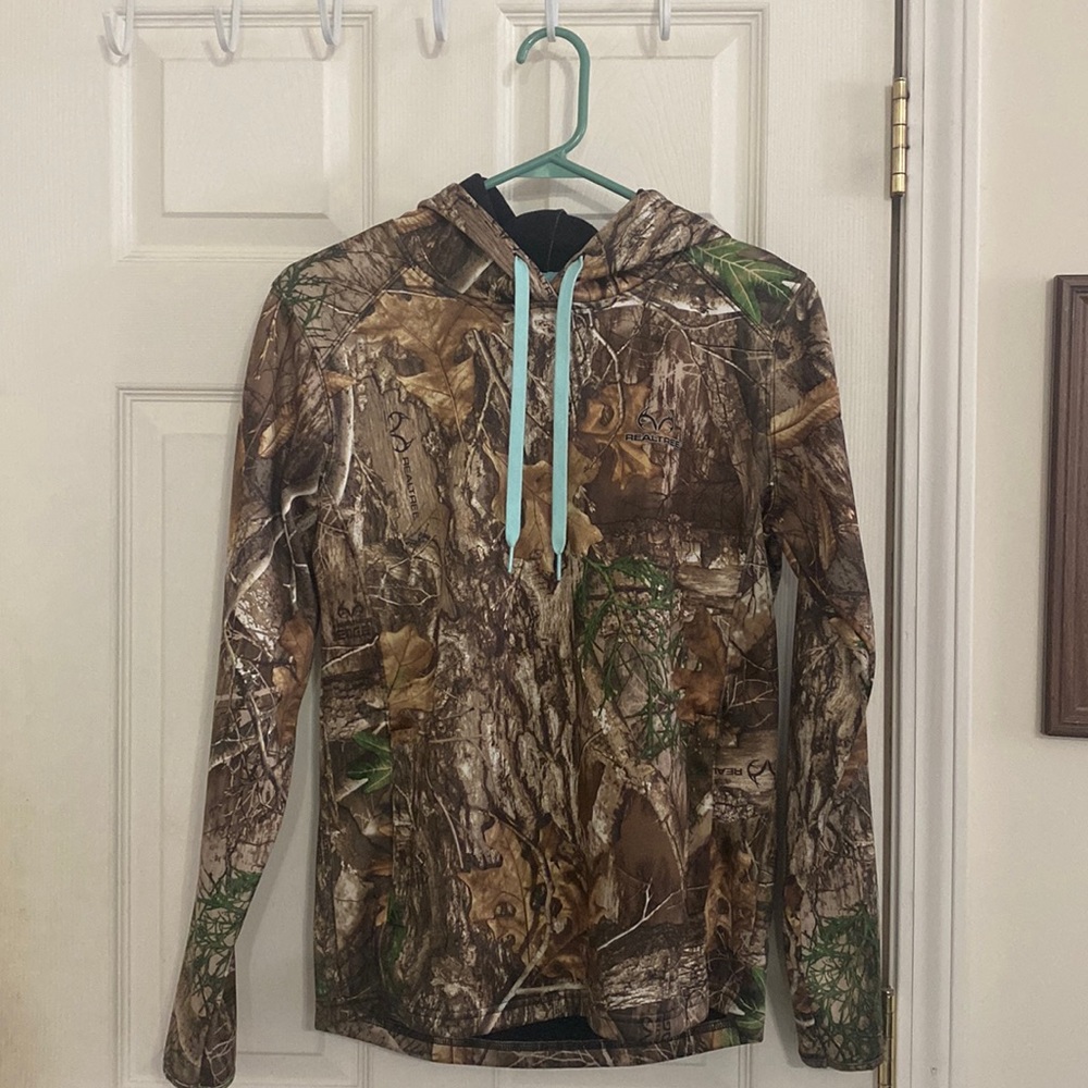 RealTree Camo girls sweatshirt